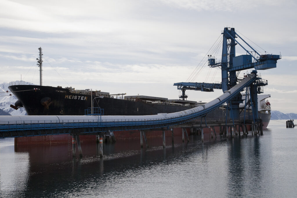 Coal tanker and conveyor and shiploading system in the Seward port: Seward Alaska Dirty Coal Case